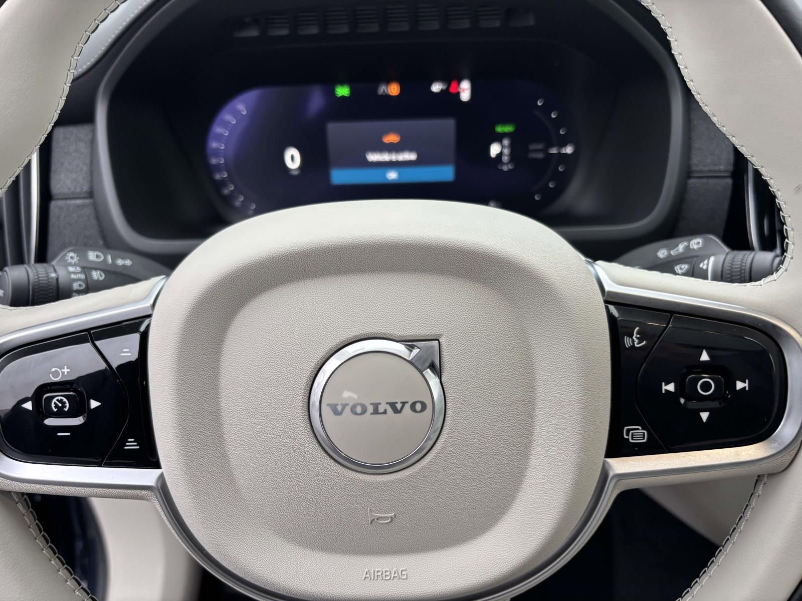 2026 Volvo Xc90 T8 Ultra