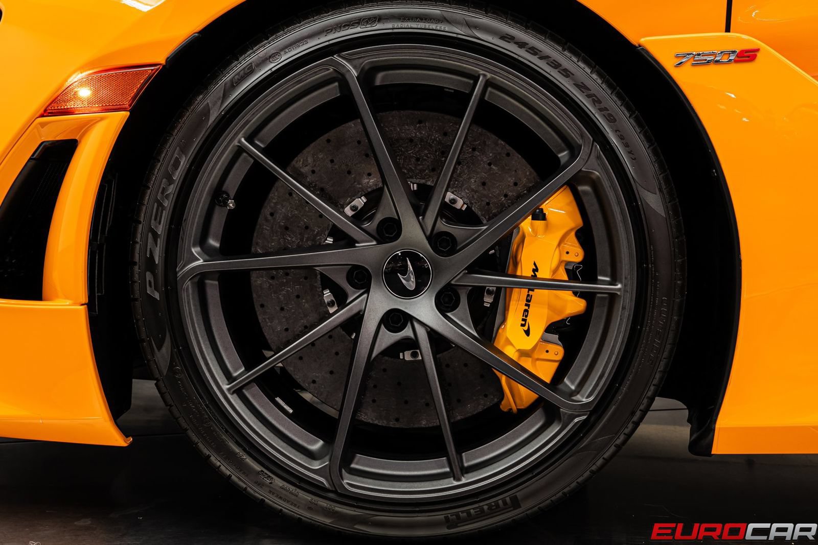 Used 2026 McLaren 750S Spider photo 25