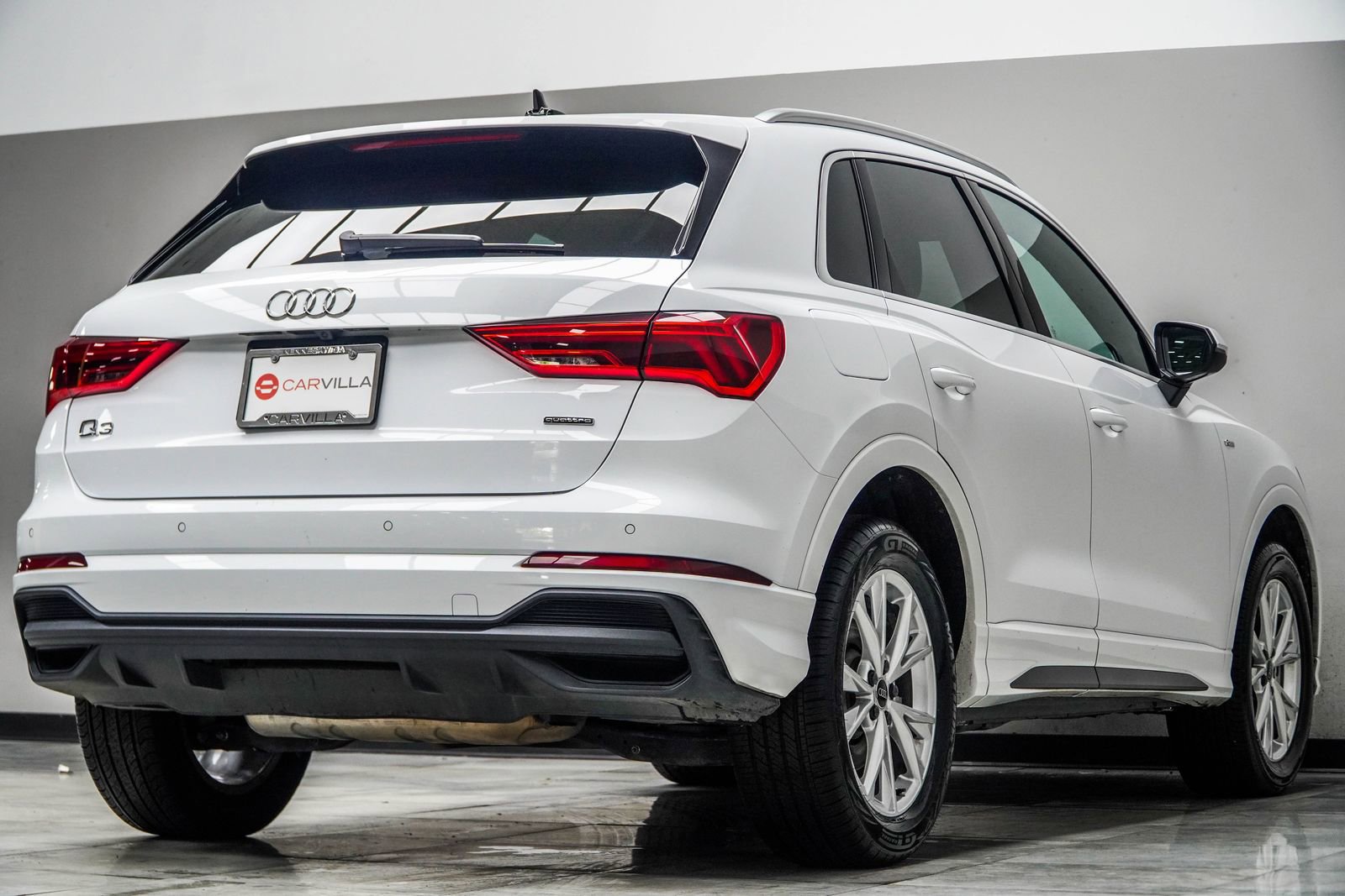 2025 Audi Q3 2.0T Premium