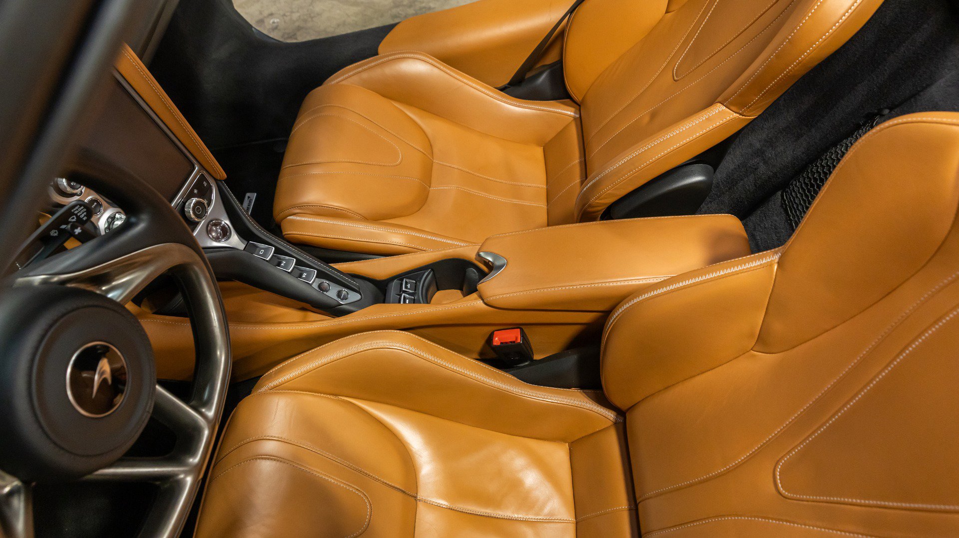 Used 2020 McLaren 720S Spider photo 46