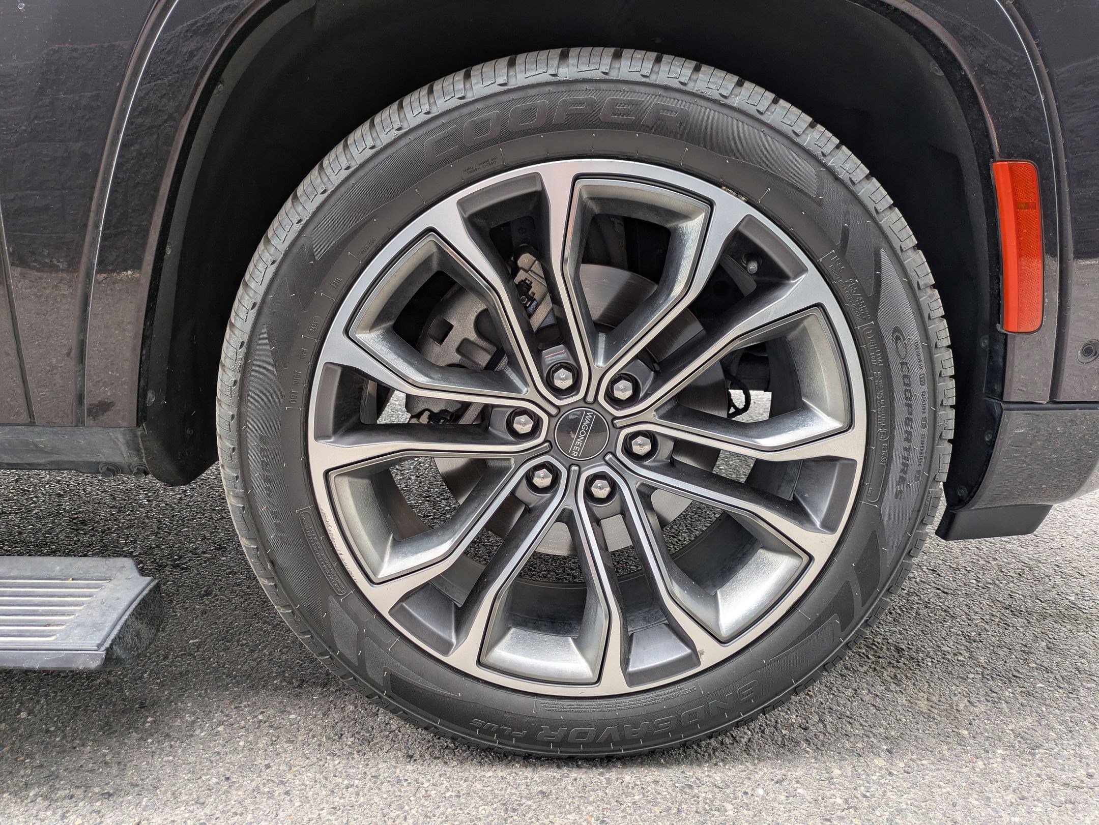 2023 Jeep Grand Wagoneer Series III