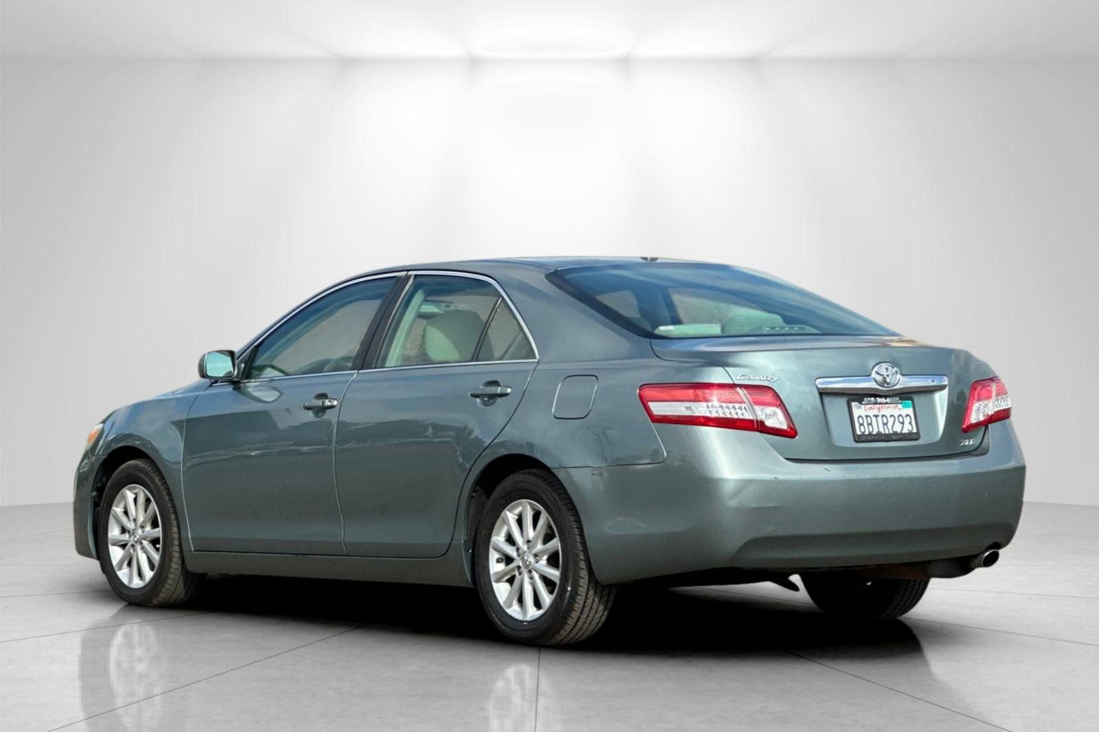 2011 Toyota Camry XLE