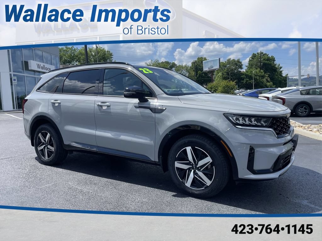 Certified 2023 Kia Sorento EX w/ Panoramic Sunroof Package
