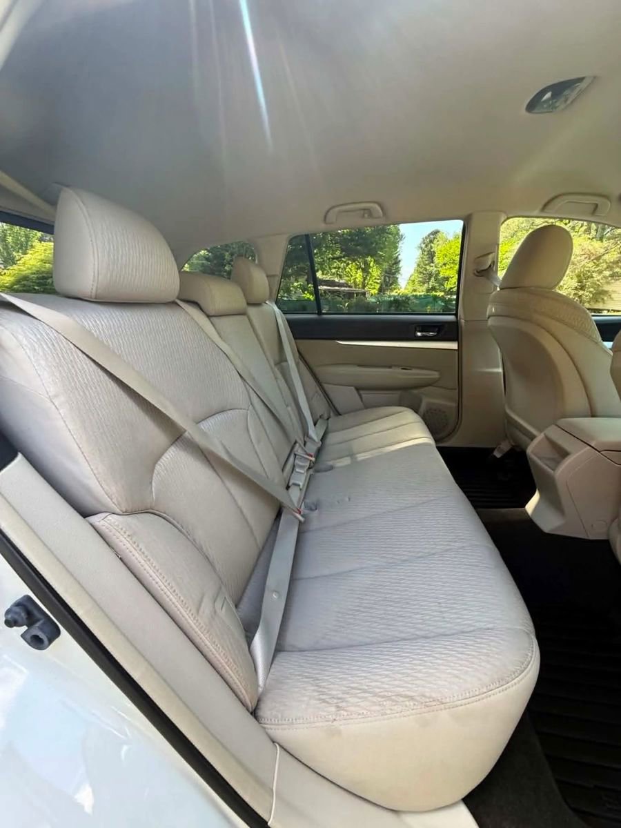 2012 Subaru Outback 2.5i Premium