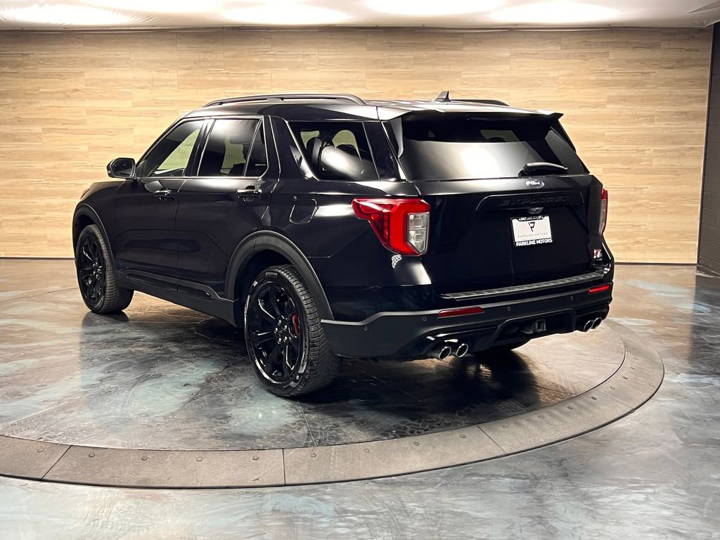 2022 Ford Explorer ST