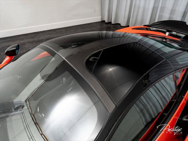 Used 2021 McLaren 765LT photo 18