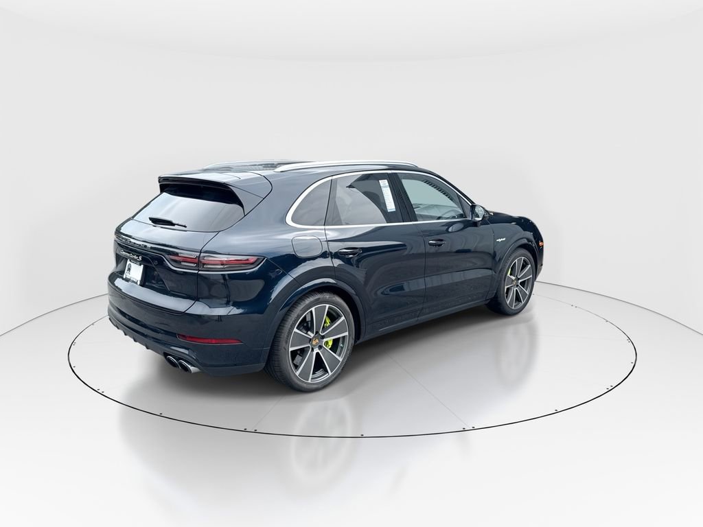 2023 Porsche Cayenne Turbo S