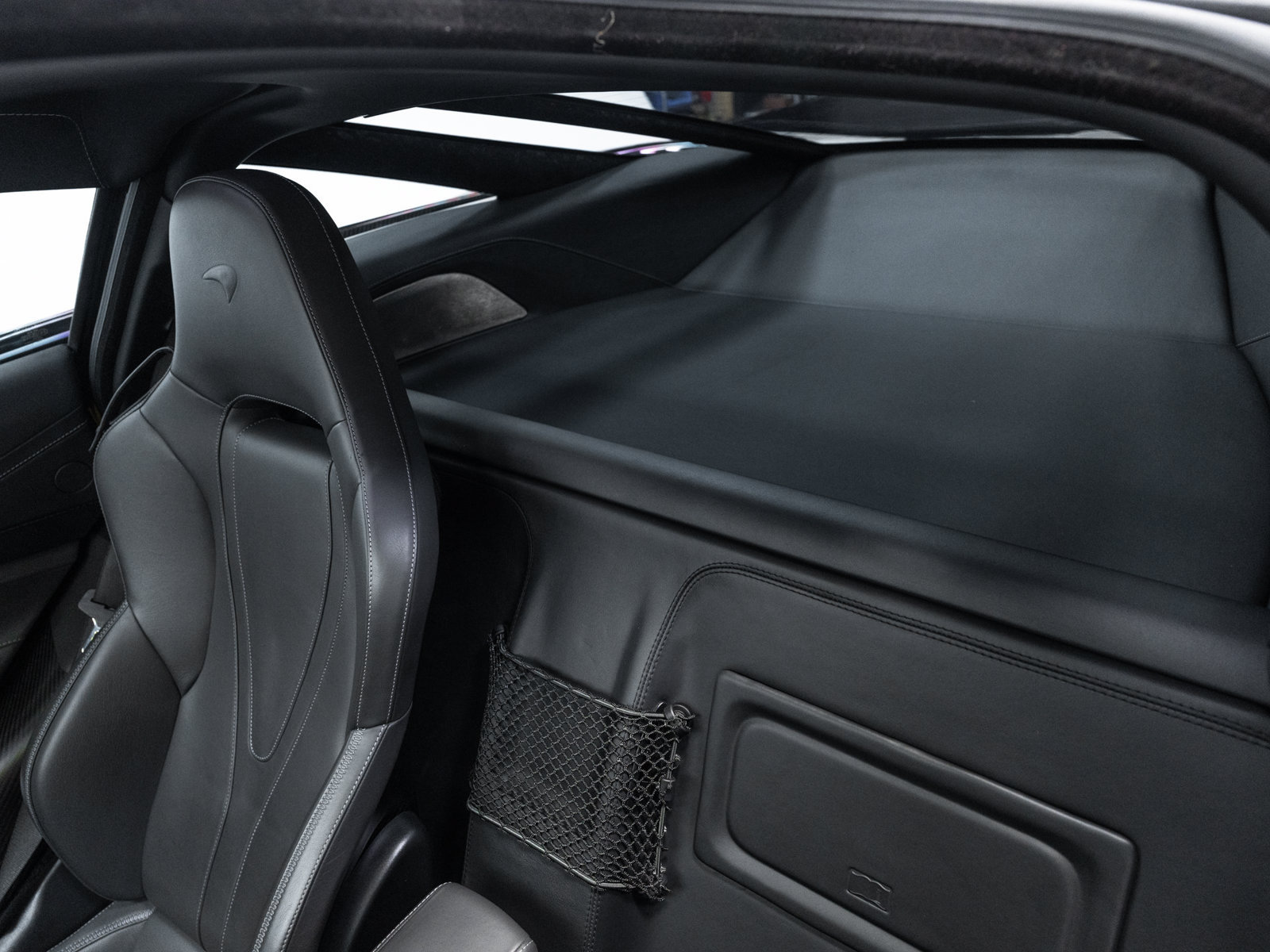 Used 2018 McLaren 720S Luxury photo 33