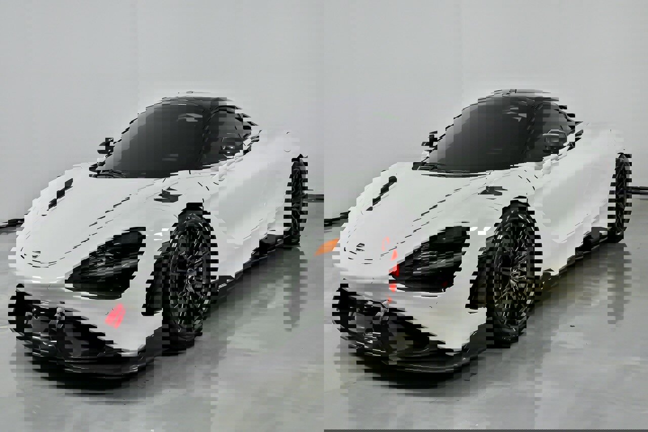 Used 2021 McLaren 765LT photo 10