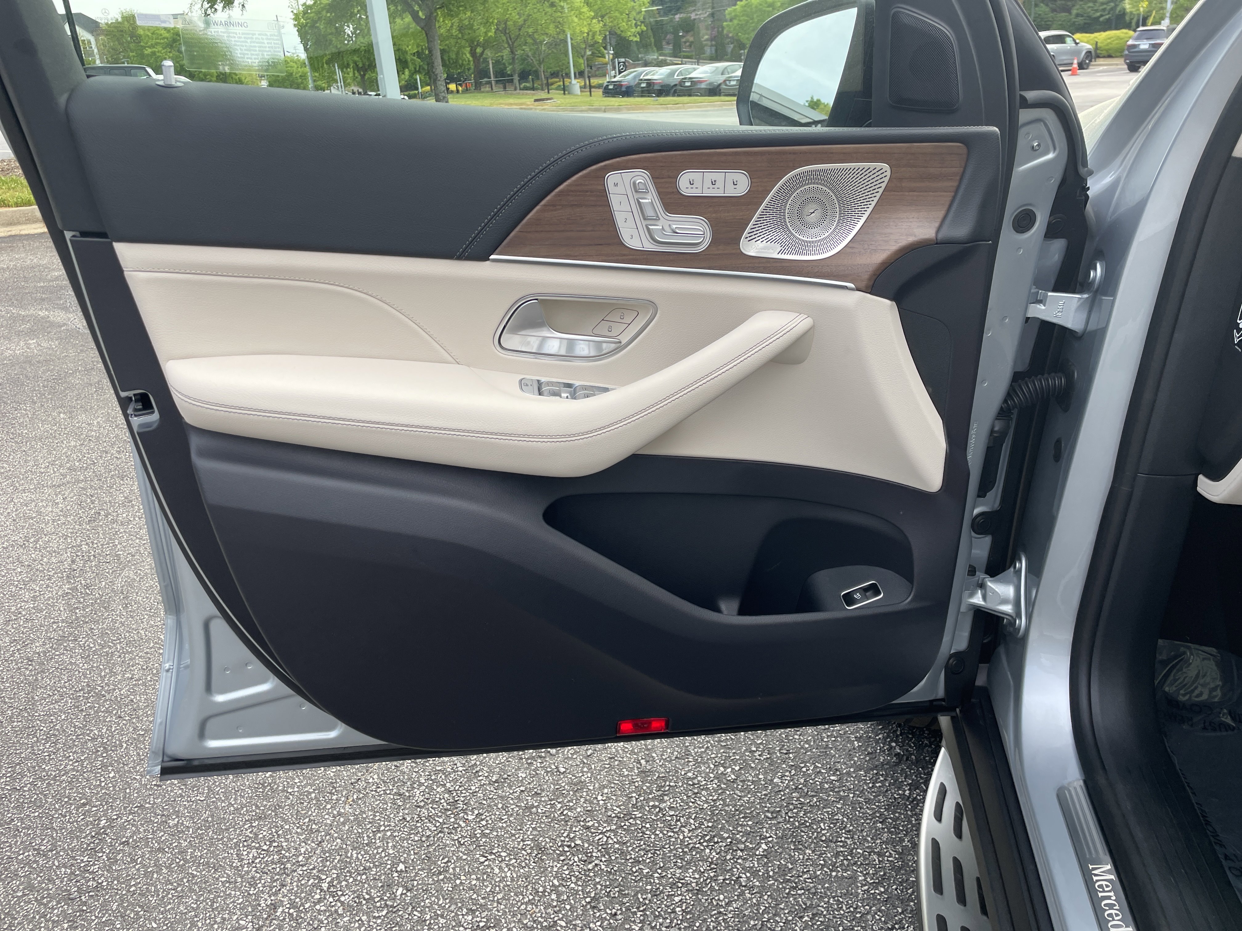 2026 Mercedes-Benz GLS 580 4MATIC