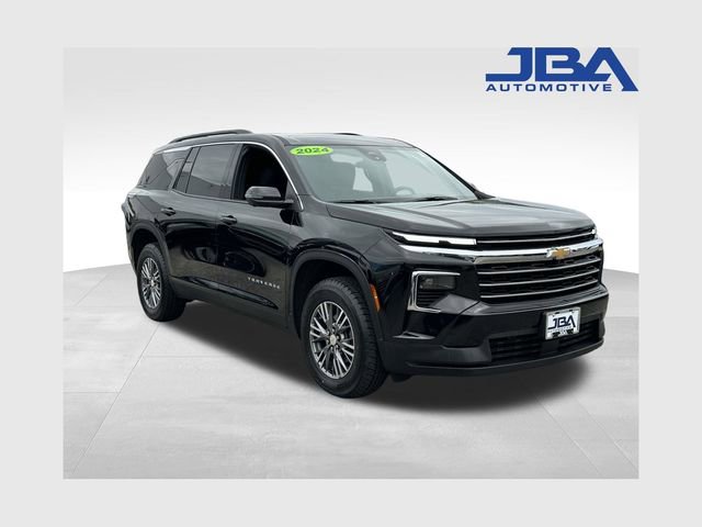 Used 2024 Chevrolet Traverse LT