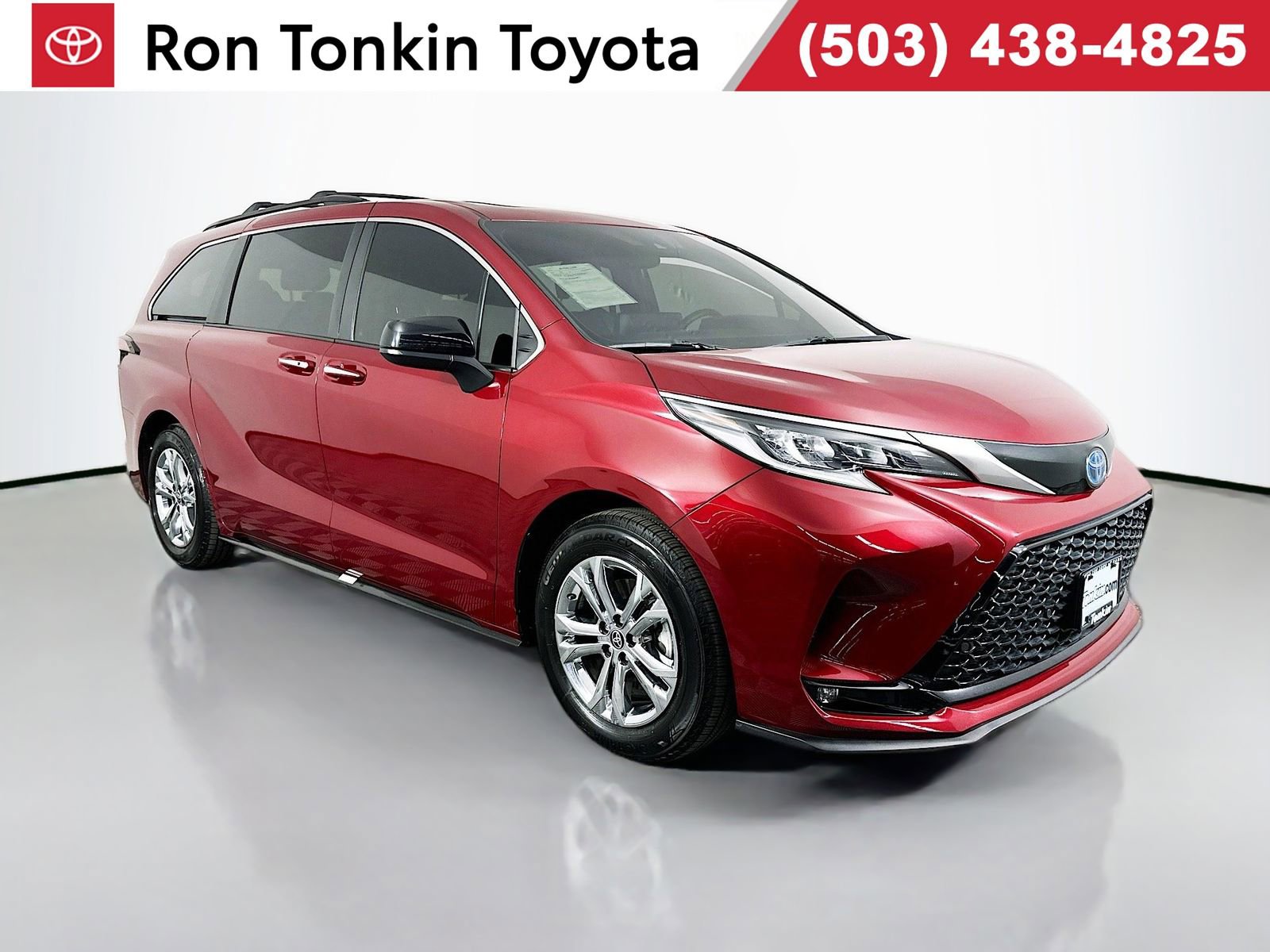 Certified 2023 Toyota Sienna XSE