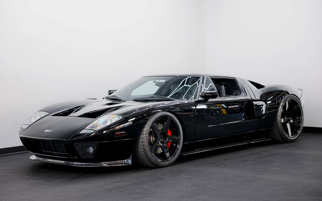 Used 2006 Ford GT Base