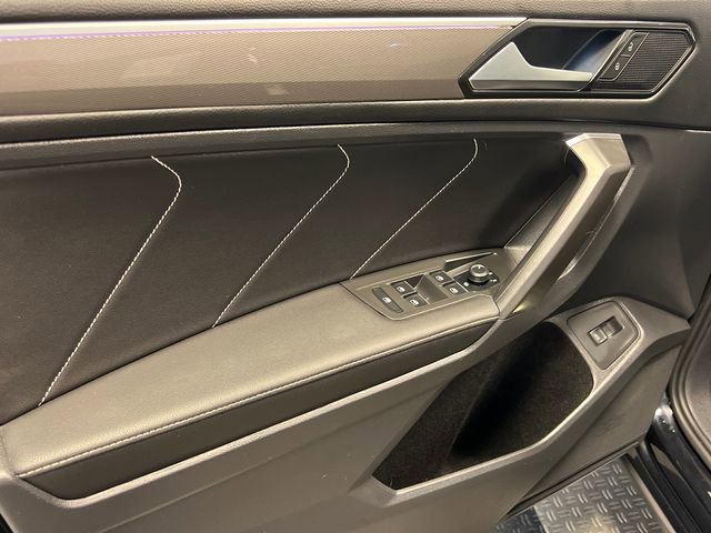 2022 Volkswagen Tiguan SE R-Line