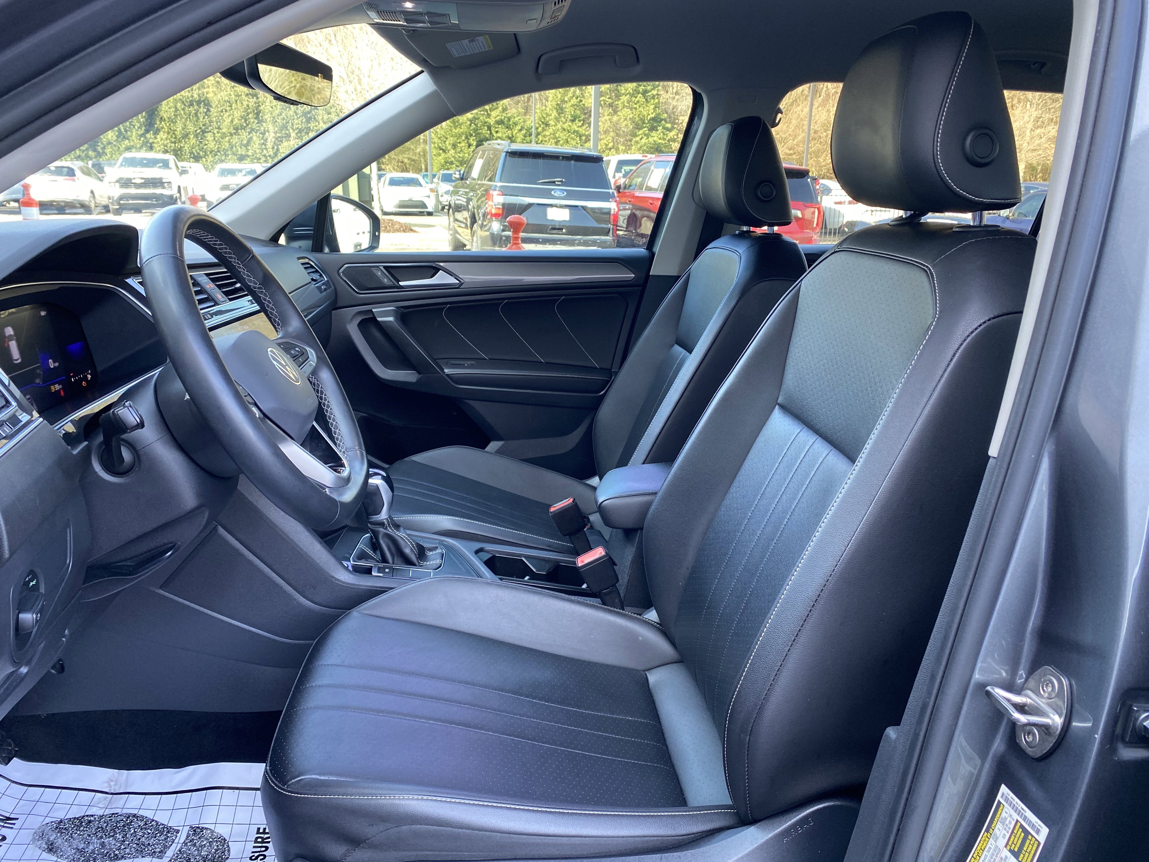 2022 Volkswagen Tiguan SE