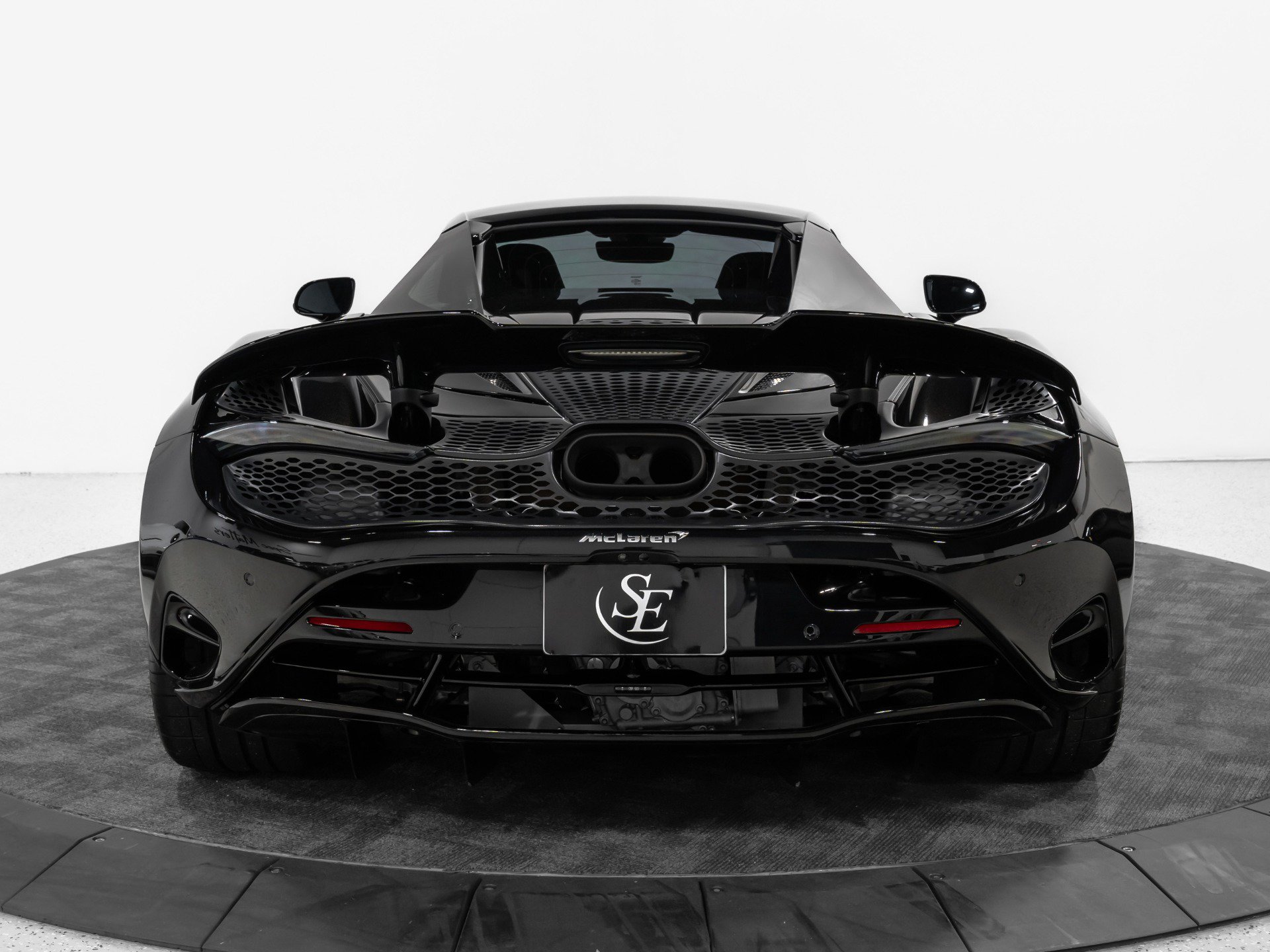 Used 2025 McLaren 750S Spider photo 24