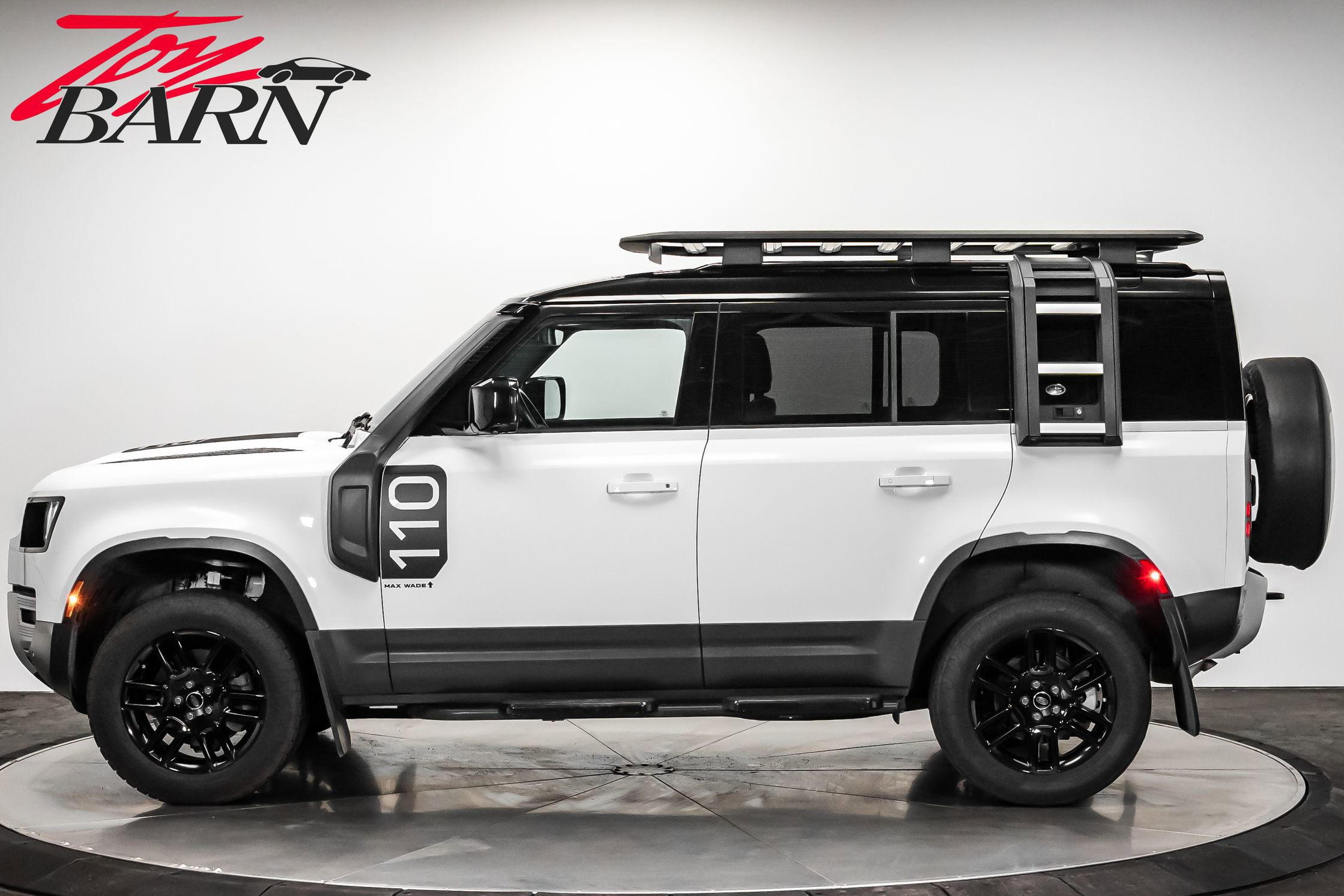 2024 Land Rover Defender 110 S