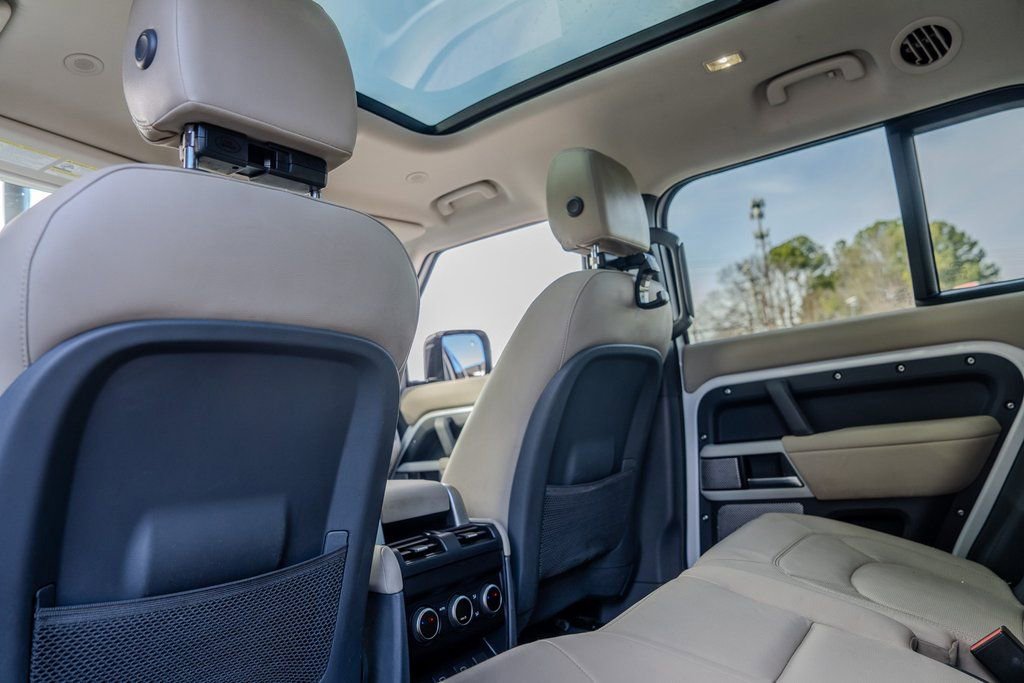 2024 Land Rover Defender 130 S