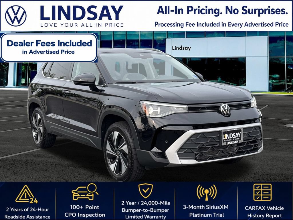 Certified 2025 Volkswagen Taos SE w/ Panoramic Sunroof Package
