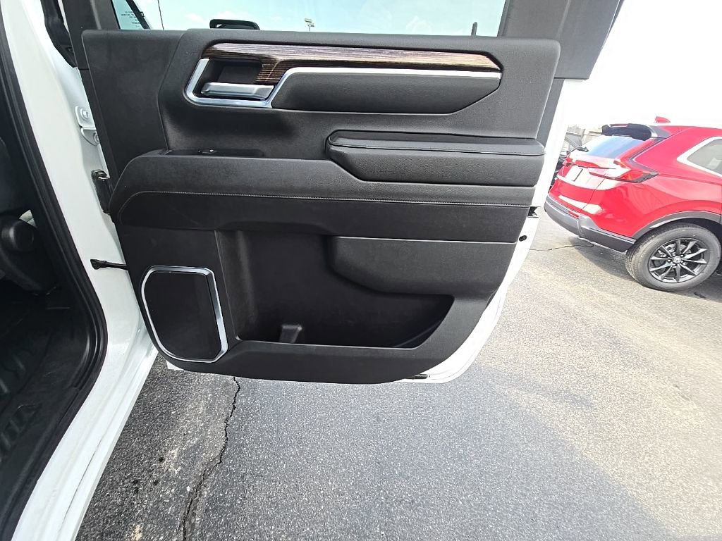 2024 GMC Sierra 3500 SLE