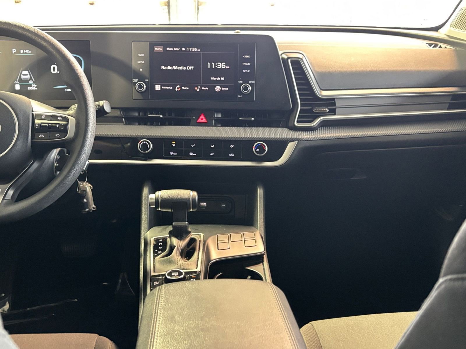 2025 Kia Sportage LX