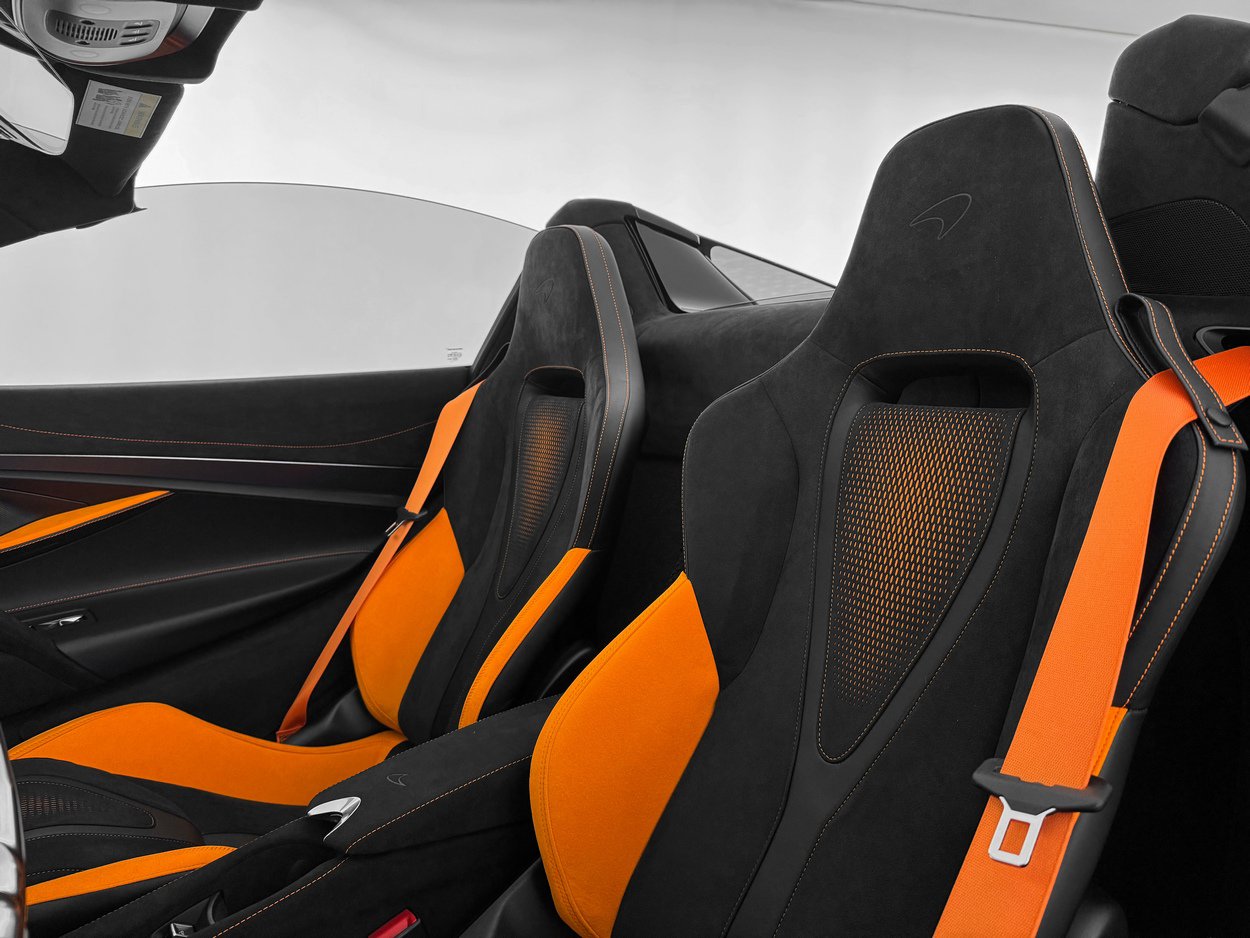 Used 2026 McLaren 750S Spider photo 15