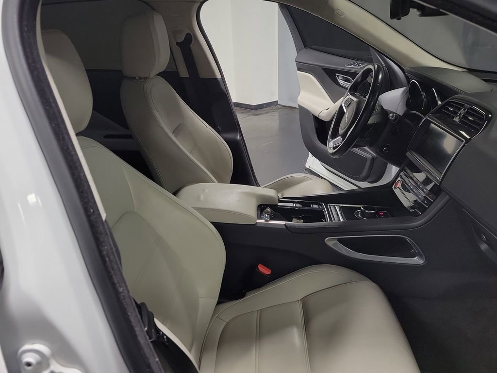 2020 Jaguar F-Pace Prestige