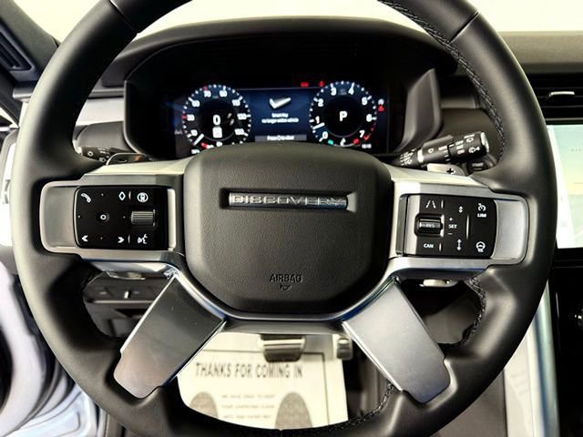 2025 Land Rover Discovery Dynamic SE