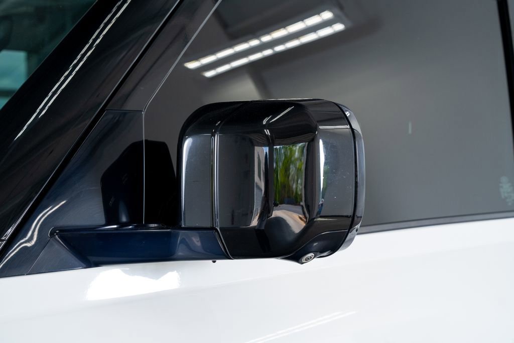 2022 Land Rover Defender 90 S