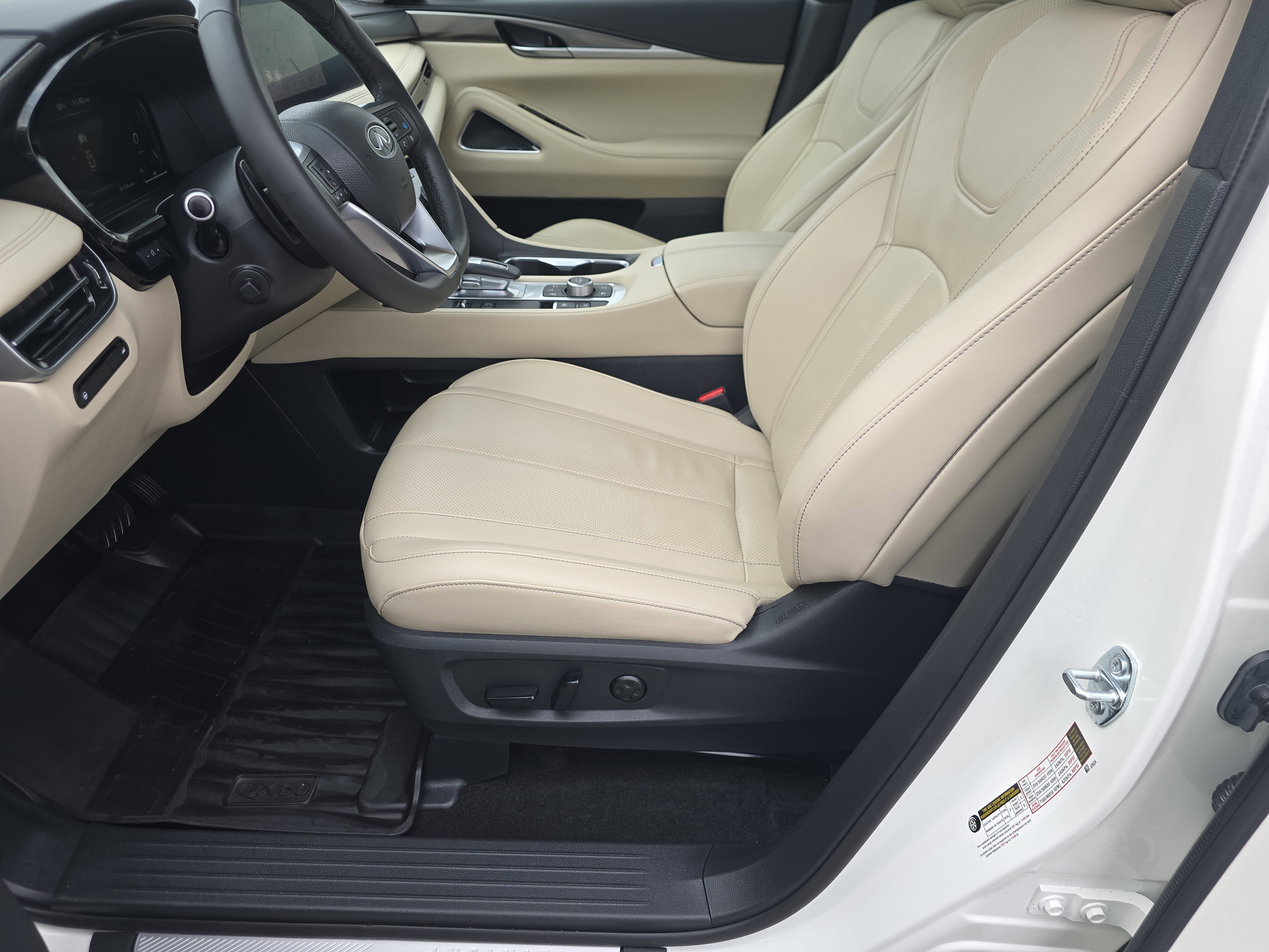 2025 INFINITI Qx60 Luxe