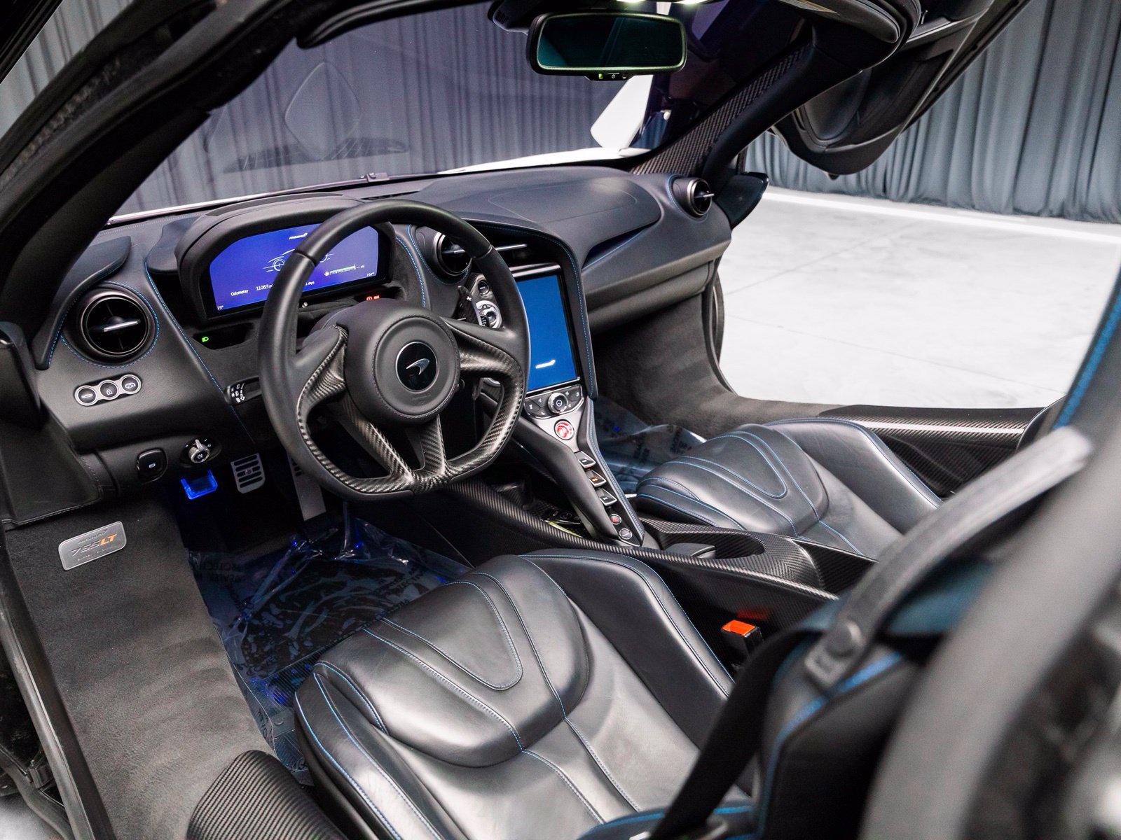 Used 2021 McLaren 765LT photo 46