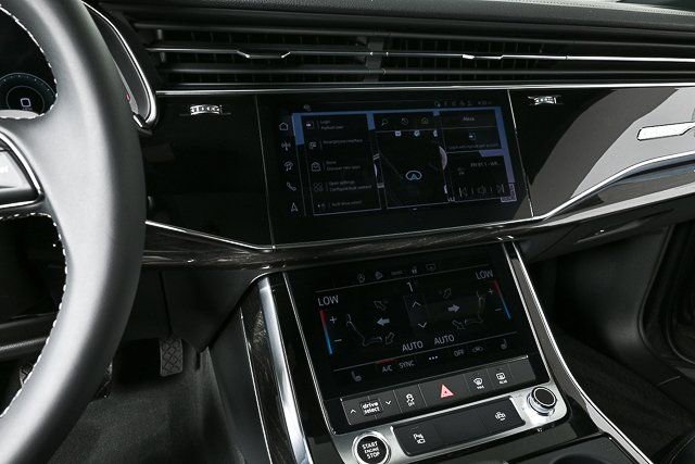 2026 Audi Q8 Premium