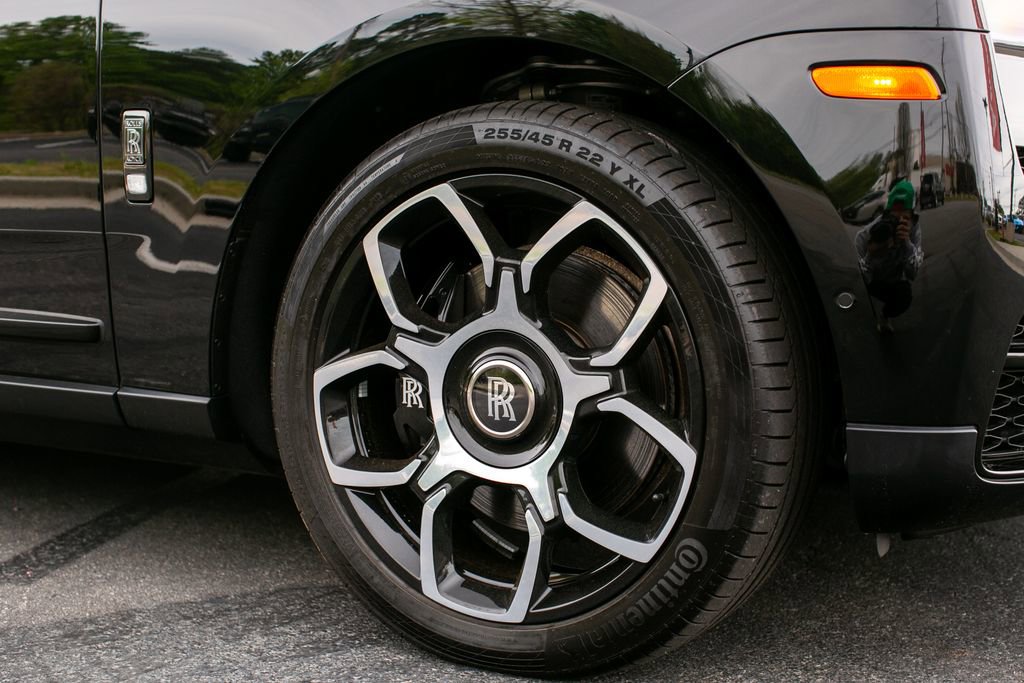 2022 Rolls-Royce Cullinan Black Badge