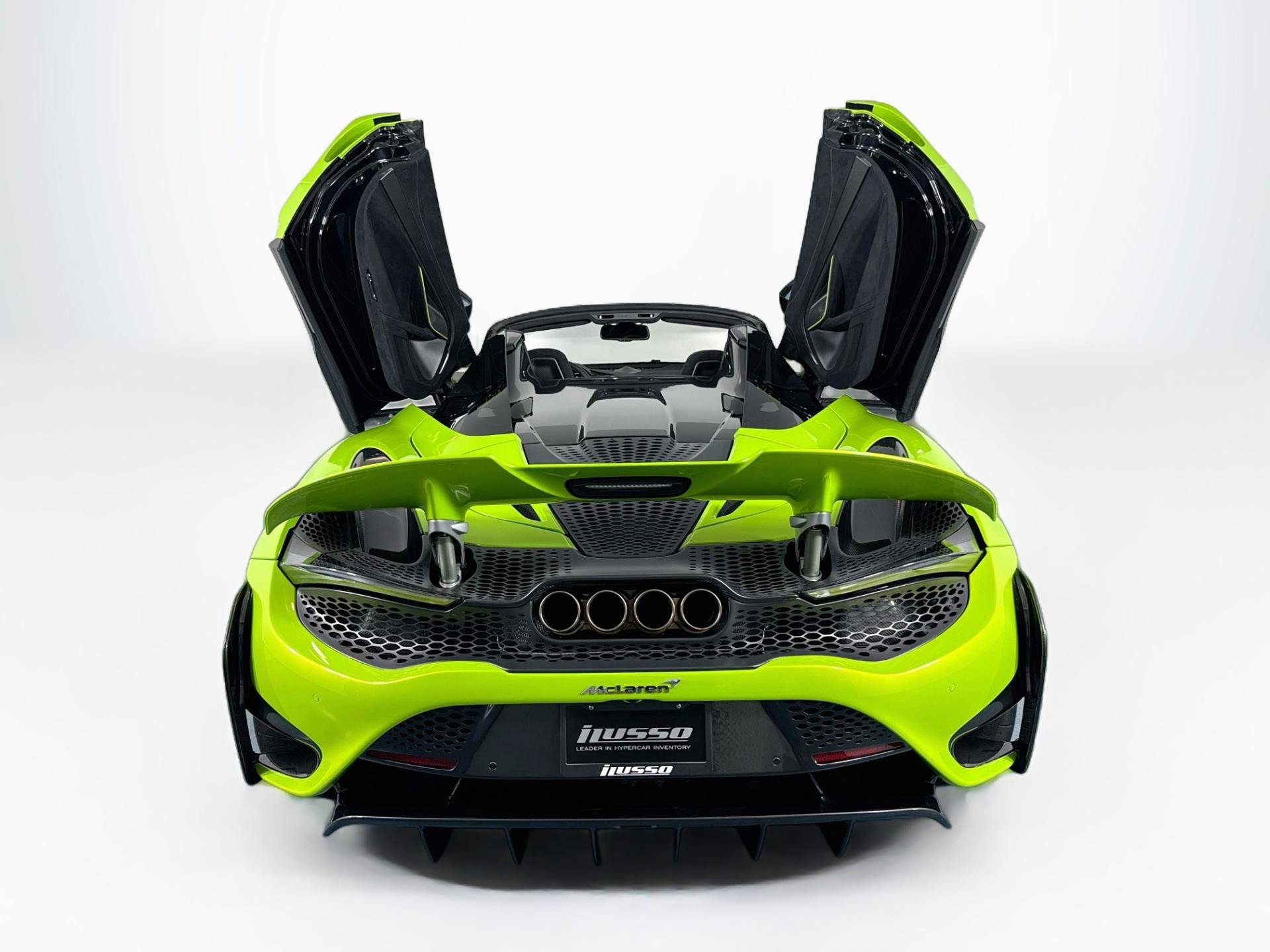 Used 2022 McLaren 765LT photo 70