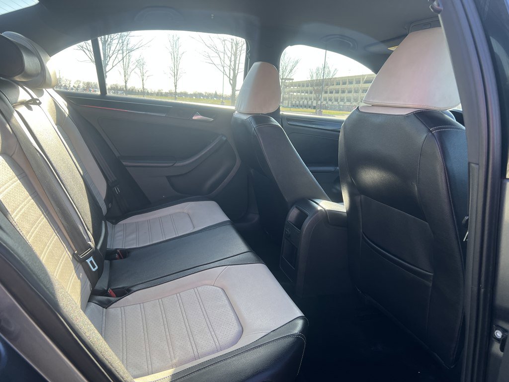 2015 Volkswagen Jetta Sport