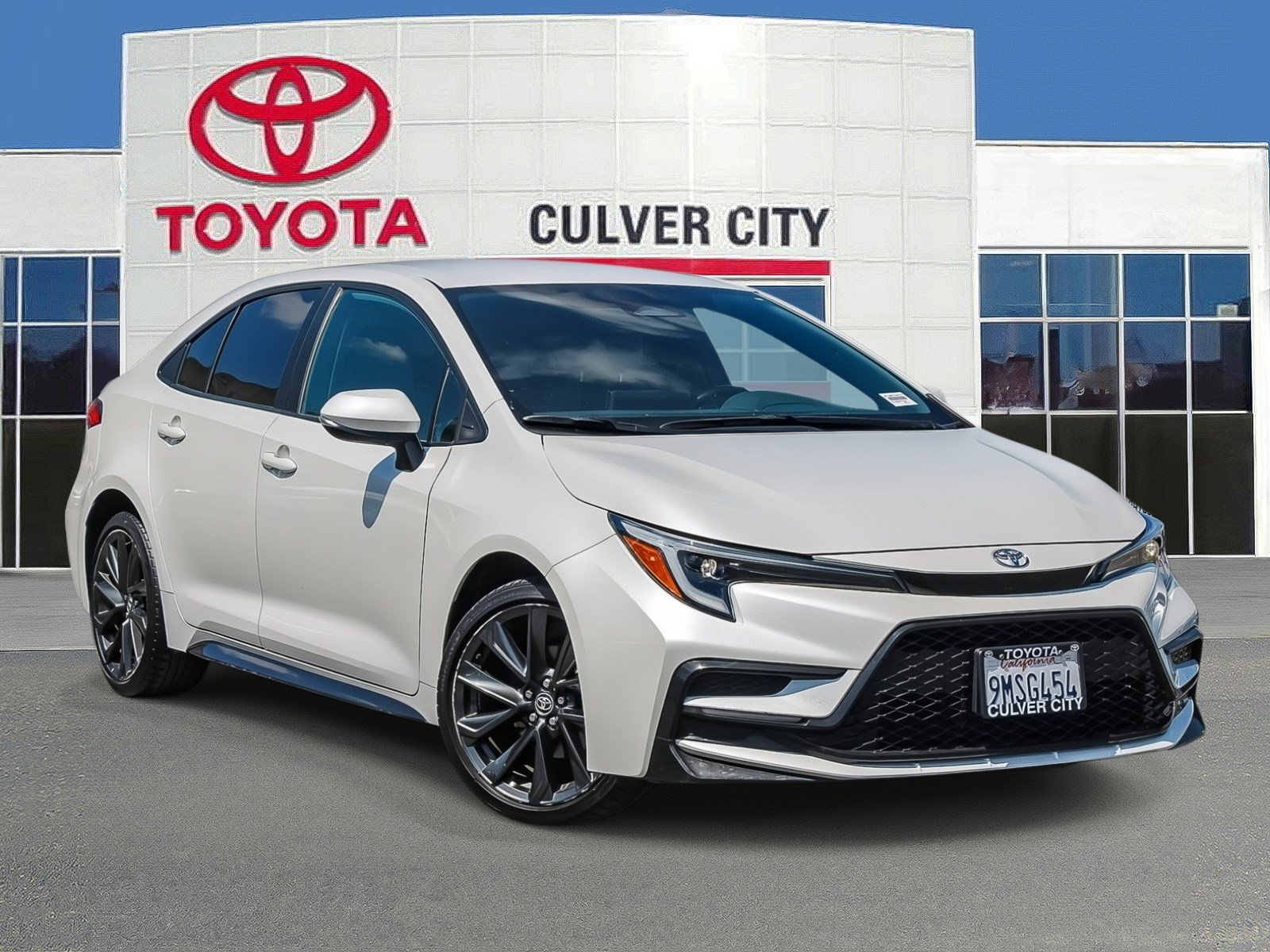 Certified 2024 Toyota Corolla SE w/ SE Convenience Package