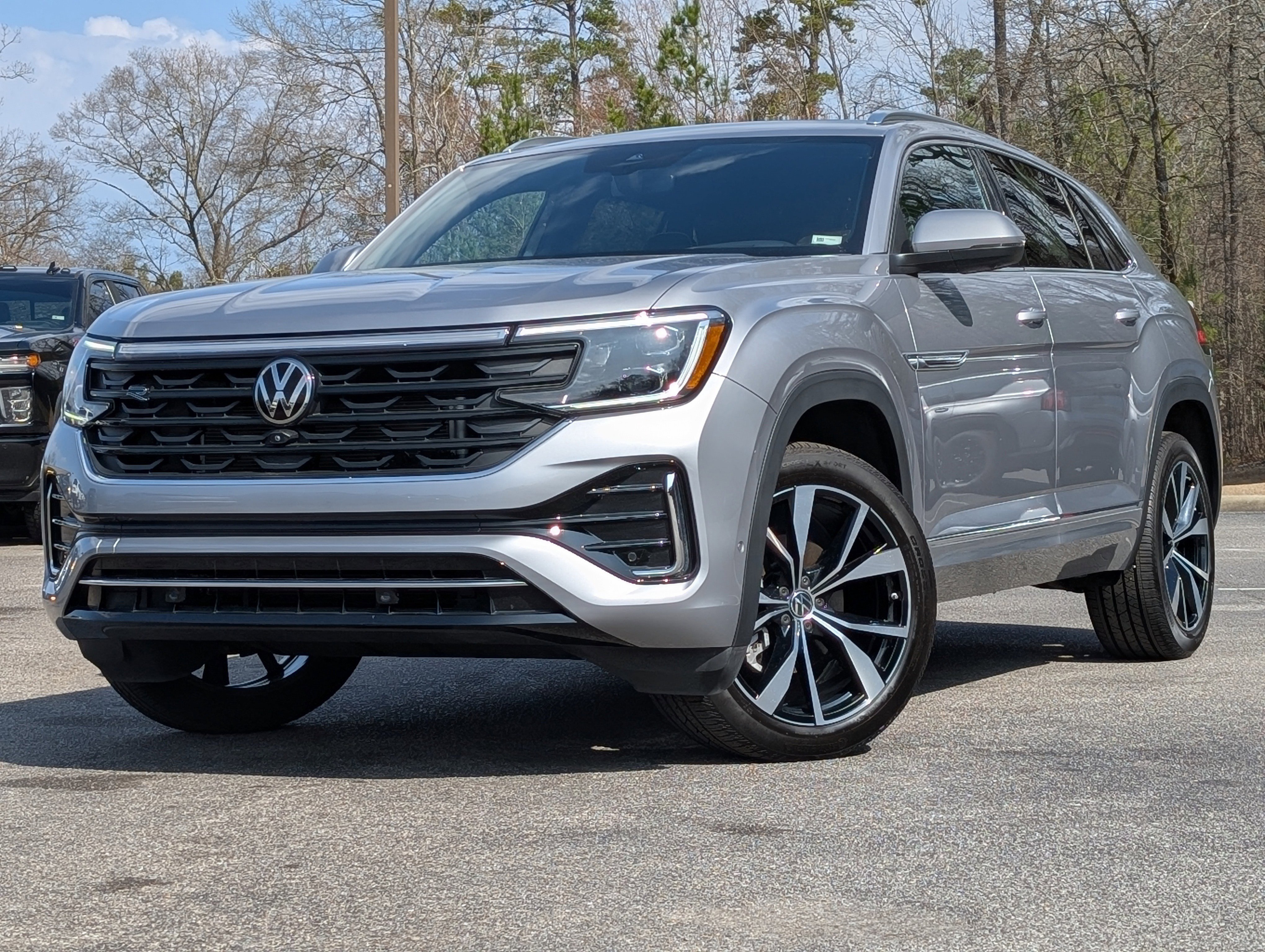2024 Volkswagen Atlas Cross Sport SEL Premium R-Line