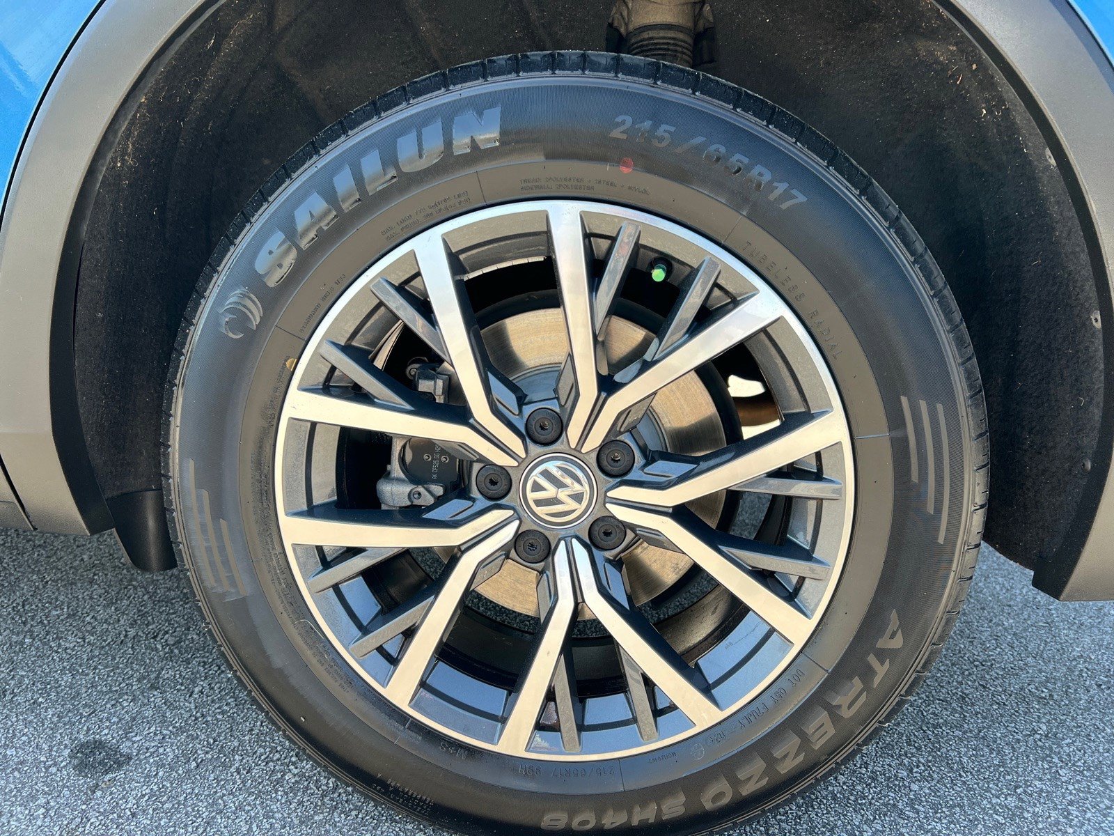 2019 Volkswagen Tiguan SE