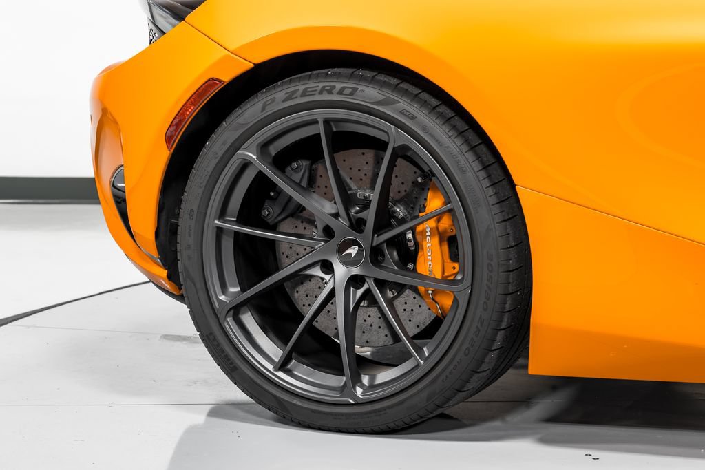 Used 2026 McLaren 750S photo 44