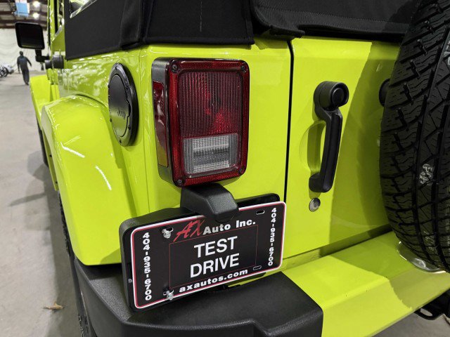 2016 Jeep Wrangler Unlimited Sahara