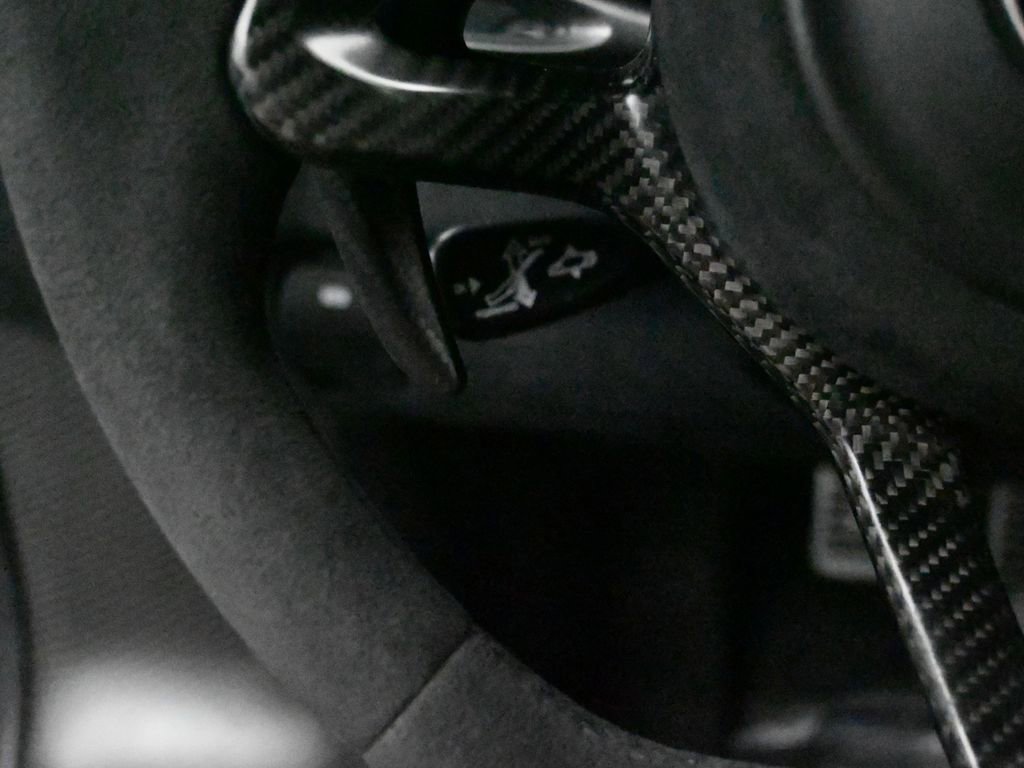 Used 2019 McLaren 600LT photo 38