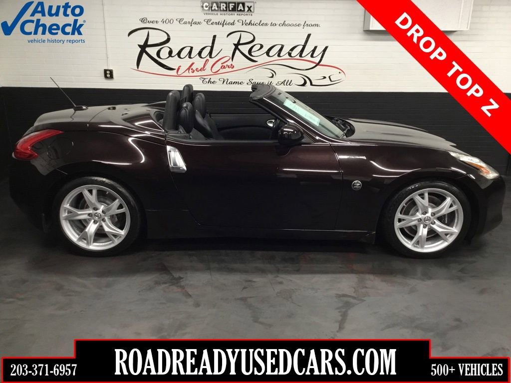 Used 2010 Nissan 370Z Touring w/ Sport Pkg