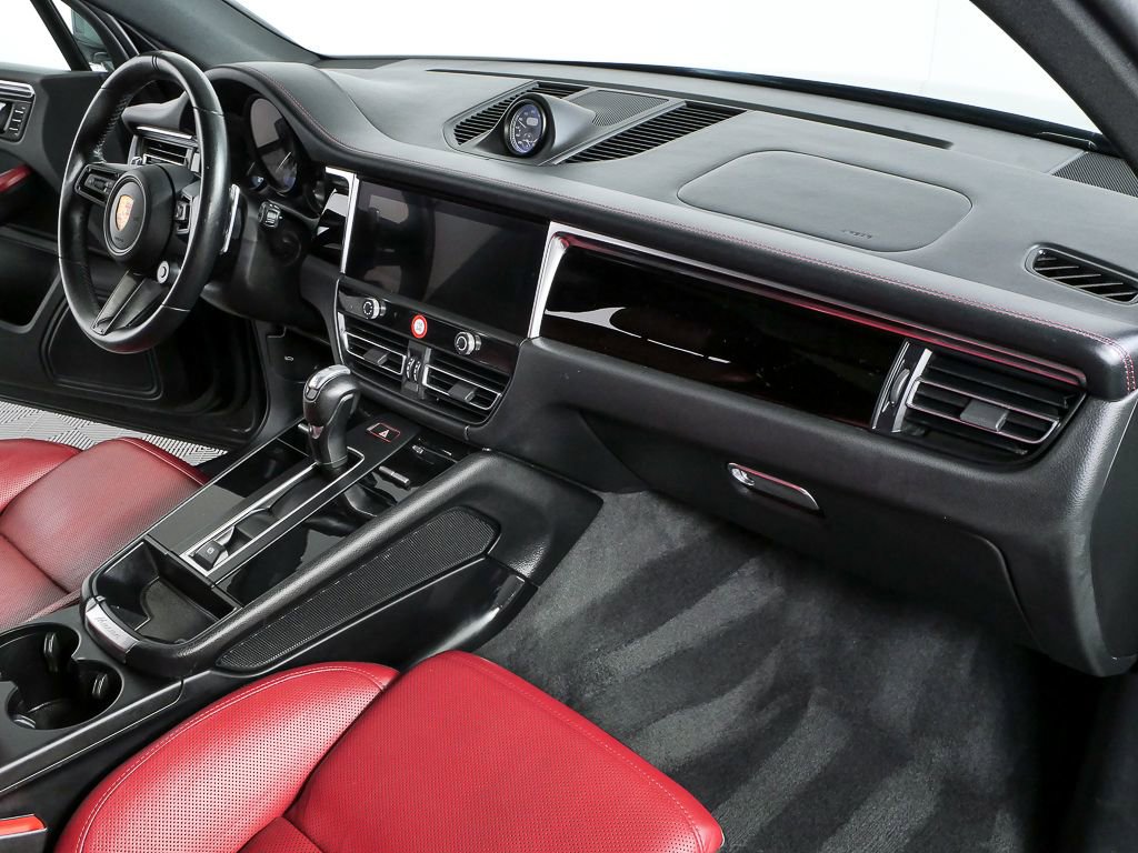 2024 Porsche Macan