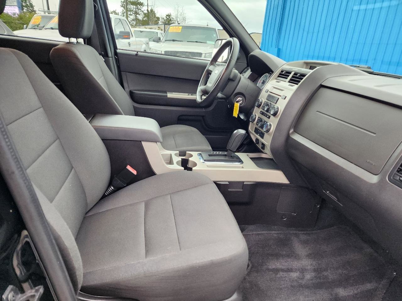 2010 Ford Escape XLT