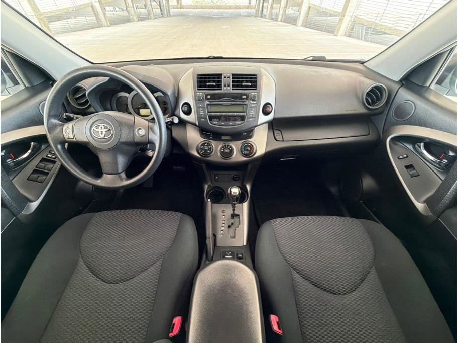 2011 Toyota RAV4 Sport