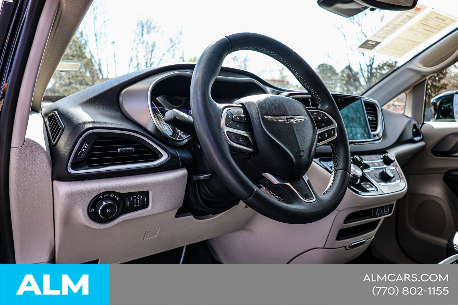 2024 Chrysler Pacifica Touring-L