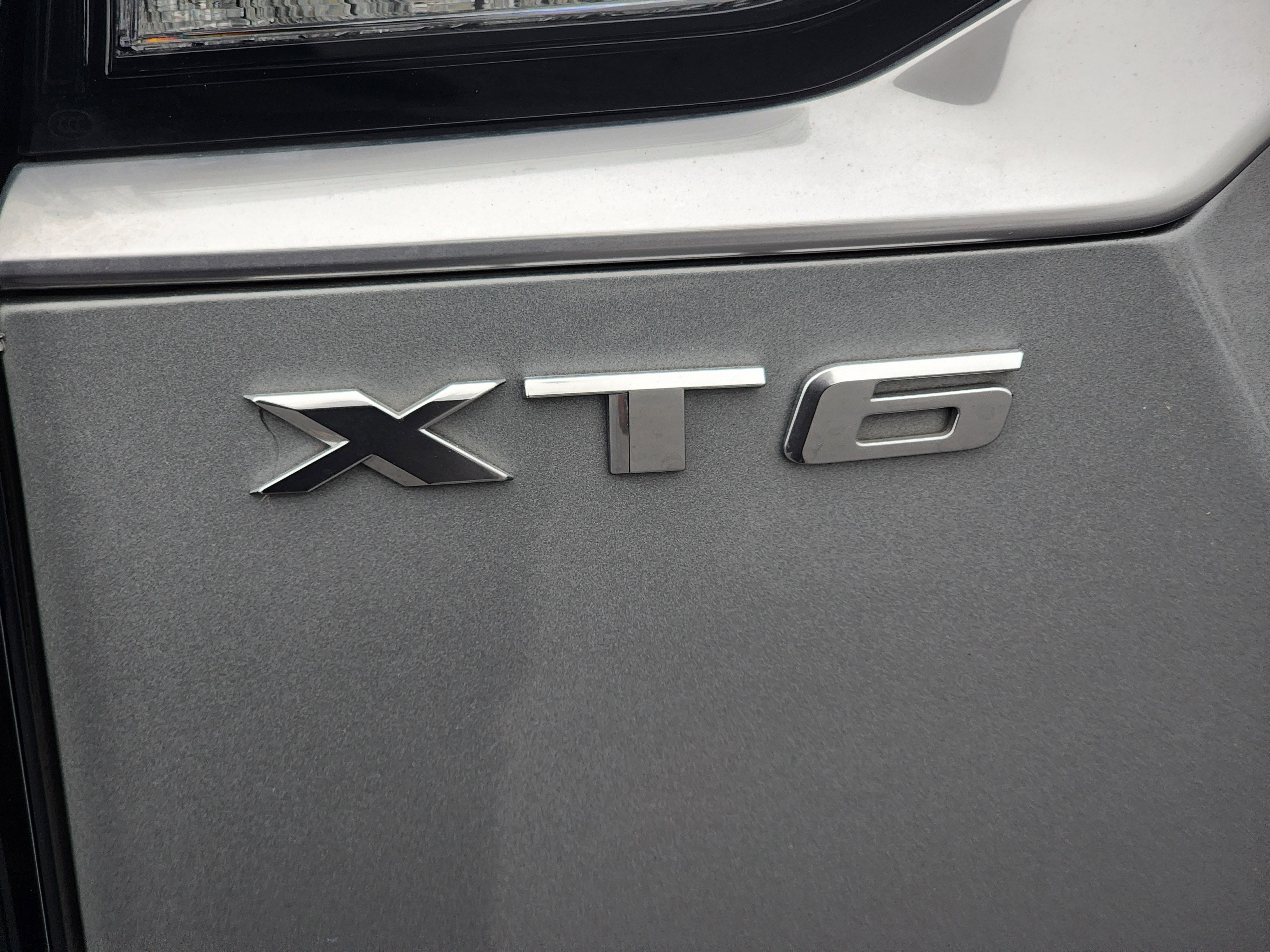 2023 Cadillac XT6 Sport