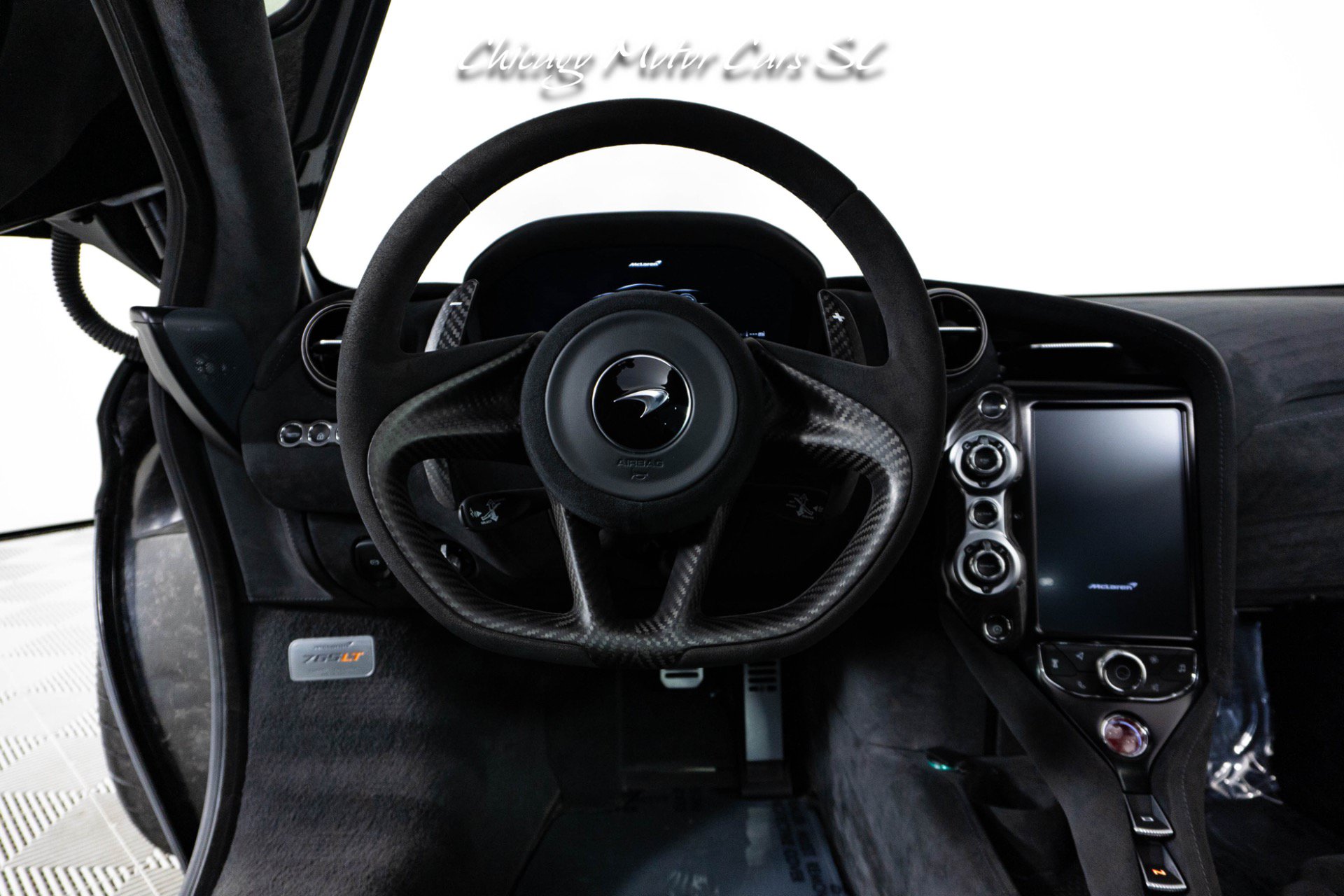 Used 2021 McLaren 765LT photo 22