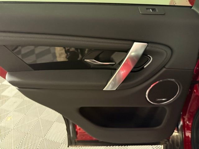 2025 Land Rover Discovery Sport S