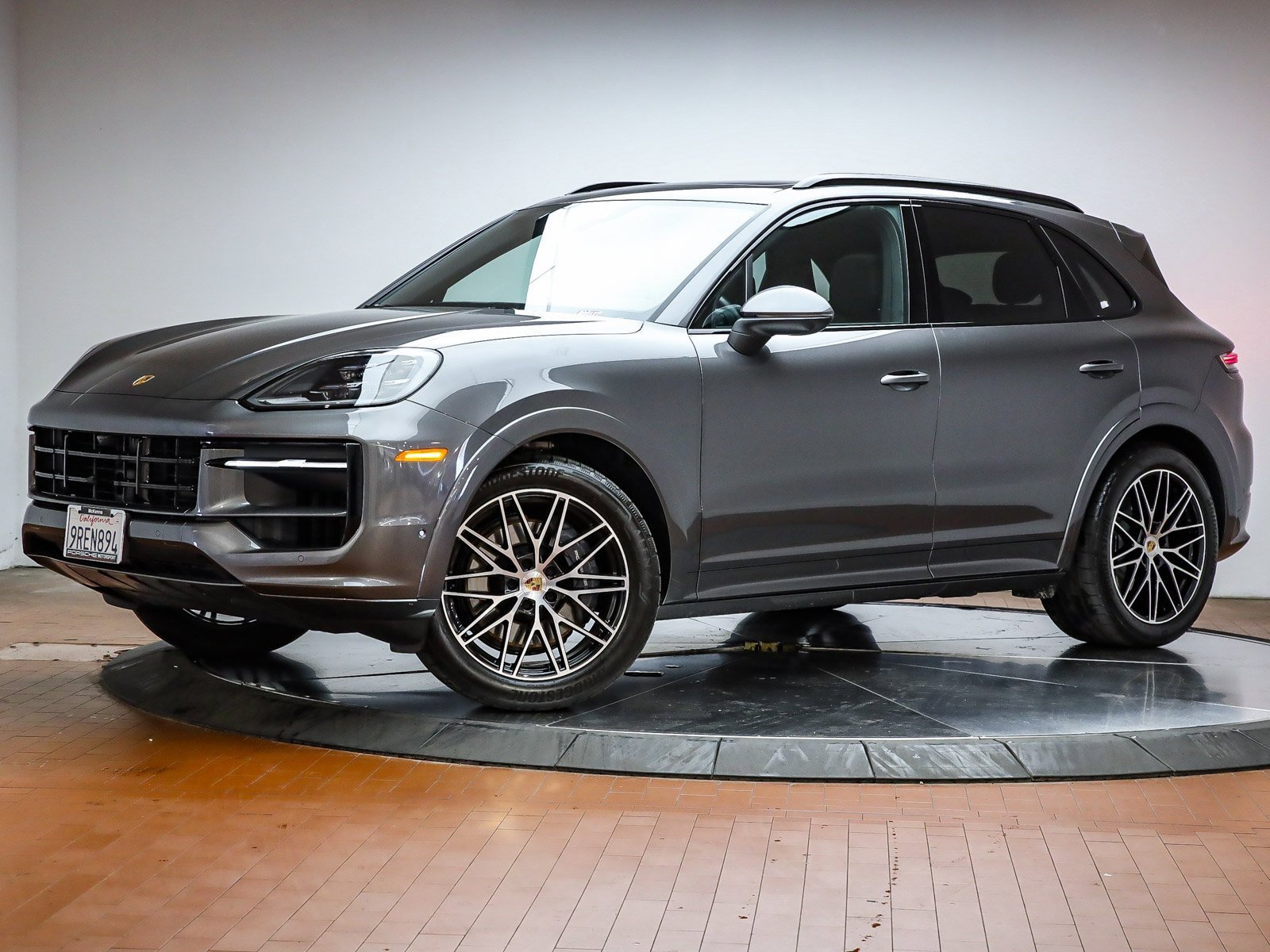 2025 Porsche Cayenne Base